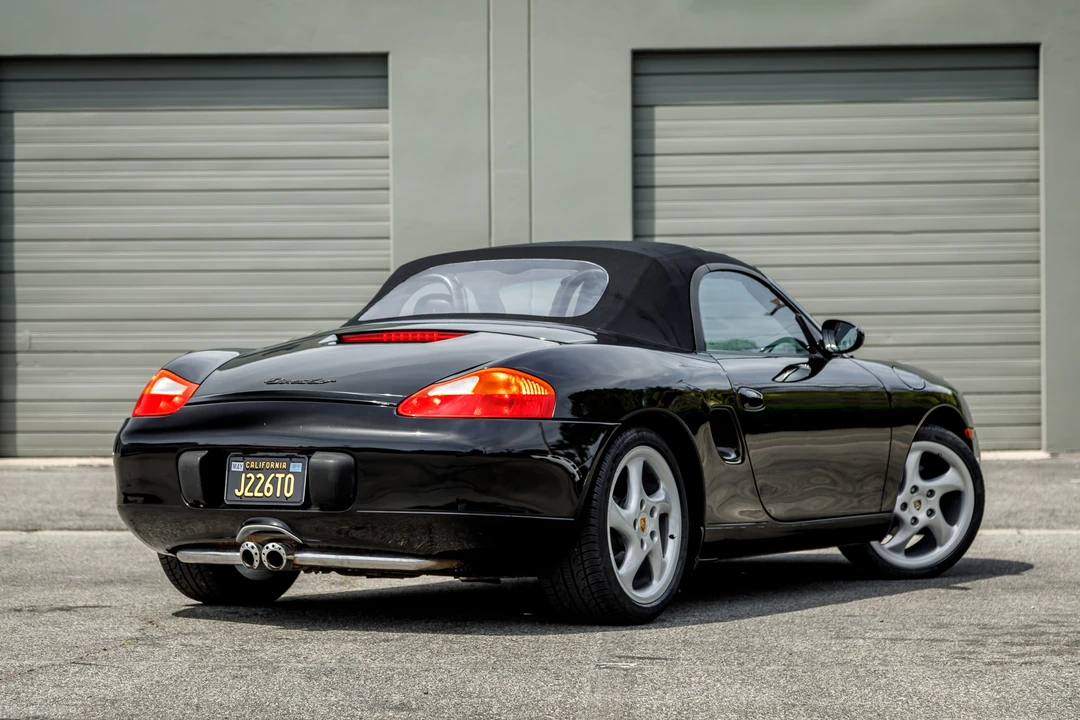 2002 Porsche 986 Boxster - Image 11 of 31