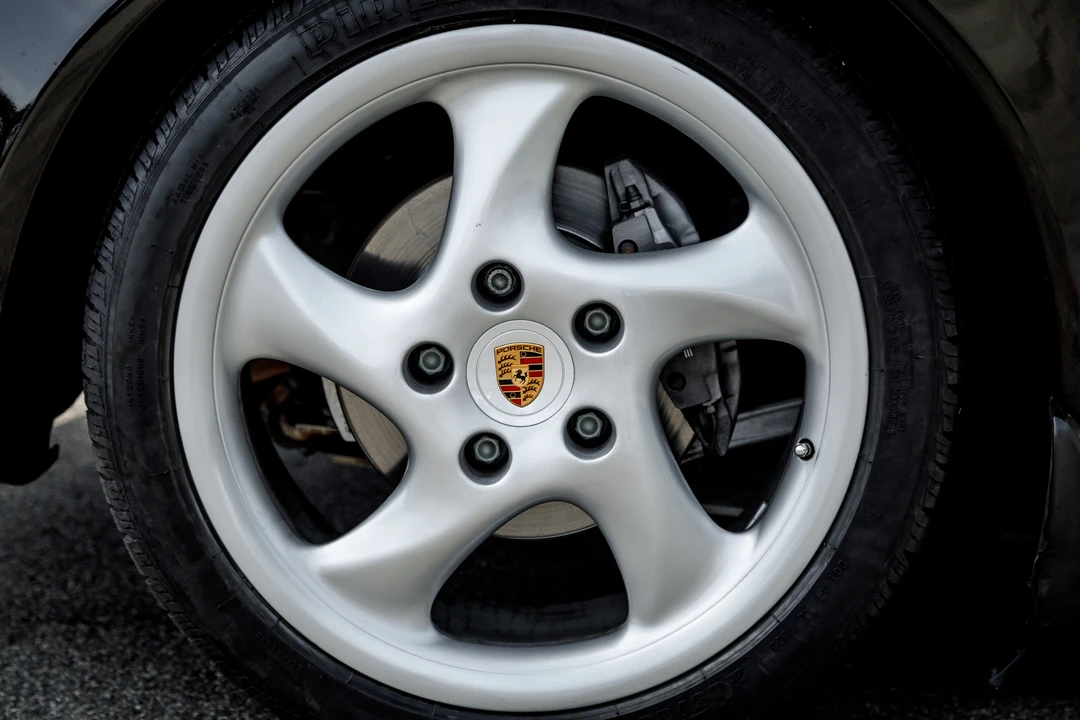 2002 Porsche 986 Boxster - Image 23 of 31
