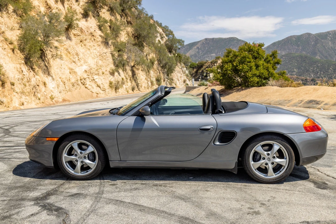 2002 Porsche 986 Boxster - Image 7 of 31