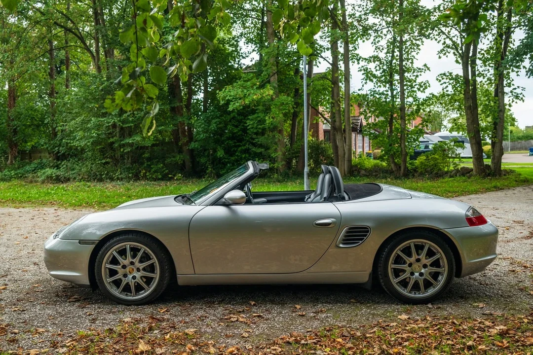 2002 Porsche 986 Boxster - Image 12 of 30