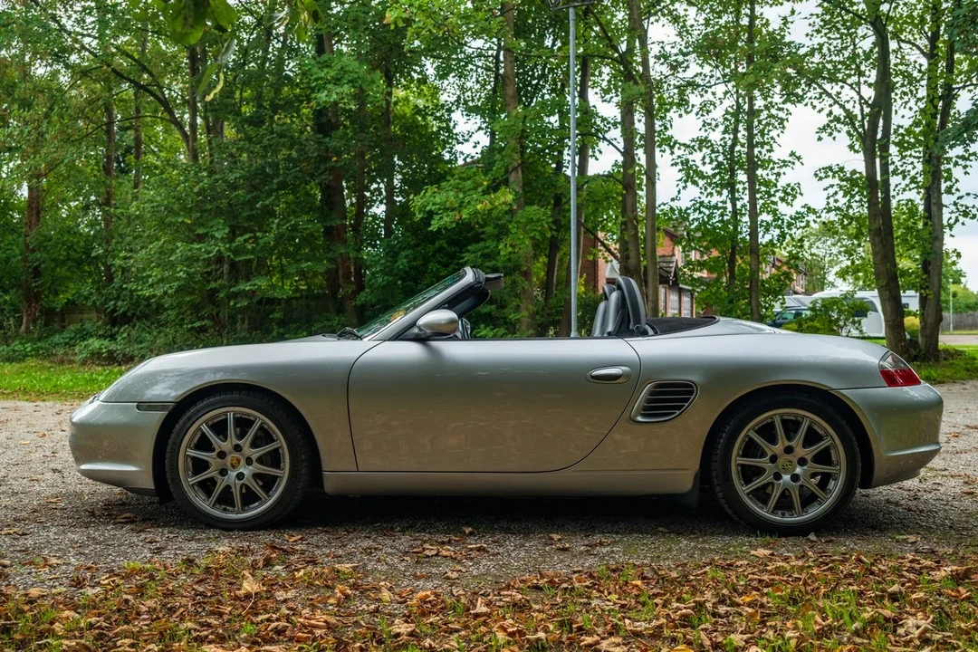 2002 Porsche 986 Boxster - Image 13 of 30