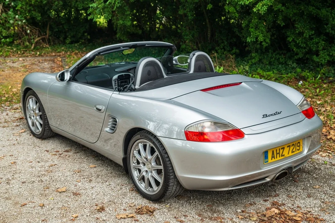 2002 Porsche 986 Boxster - Image 19 of 30