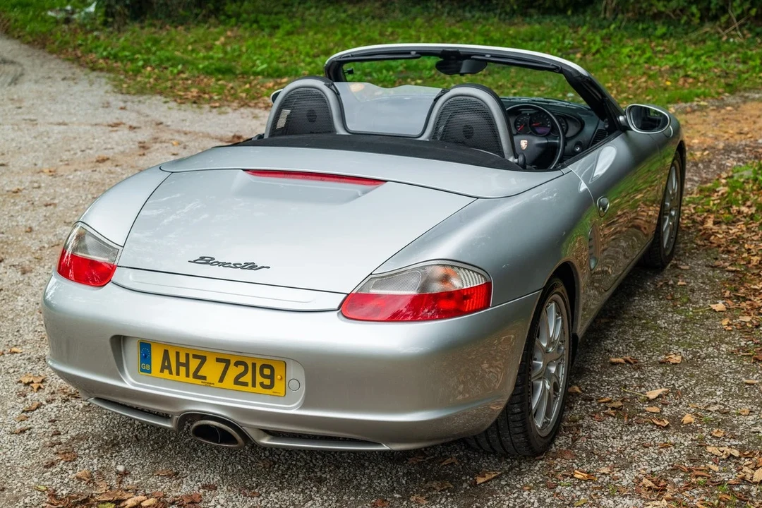 2002 Porsche 986 Boxster - Image 24 of 30