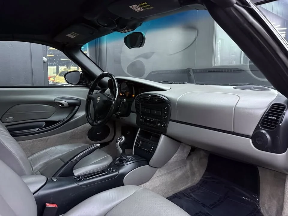 2002 Porsche 986 Boxster - Image 19 of 20