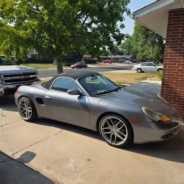 2002 Porsche Boxster Cabriolet 2D