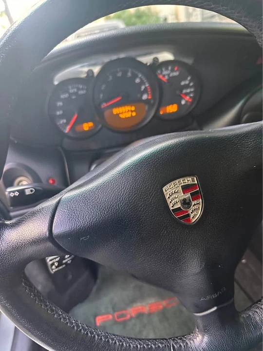 2002 Porsche 986 Boxster - Image 8 of 11
