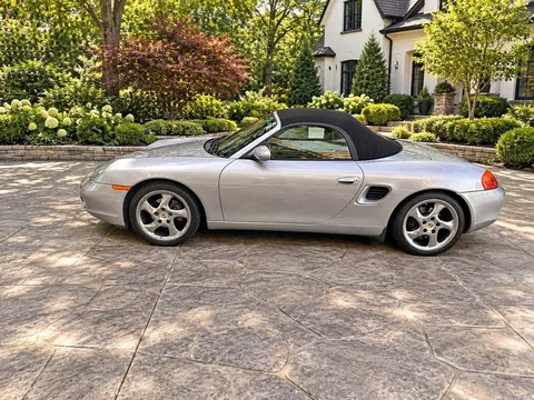 2002 Porsche Boxster Cabriolet 2D