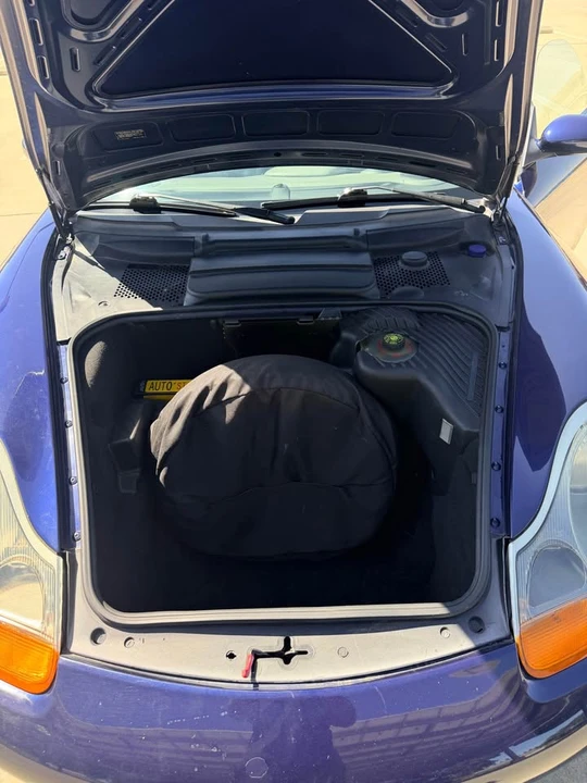 2002 Porsche 986 Boxster - Image 19 of 20