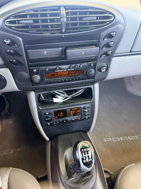2002 Porsche 986 Boxster - Image 10 of 20