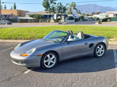 2002 Porsche Boxster Cabriolet 2D