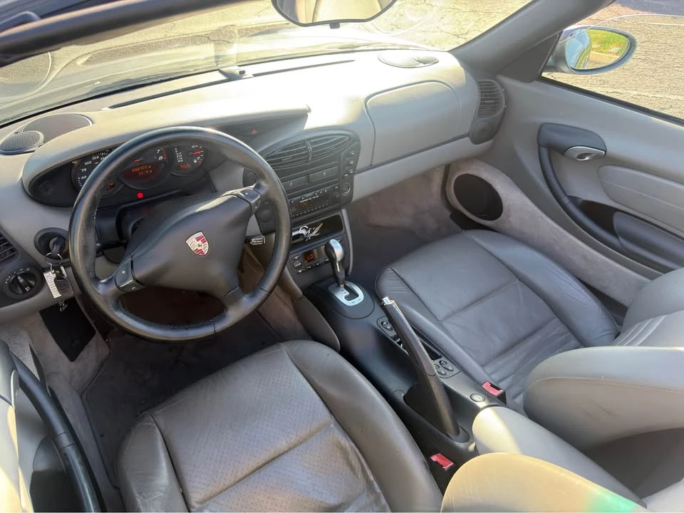 2002 Porsche 986 Boxster - Image 9 of 13