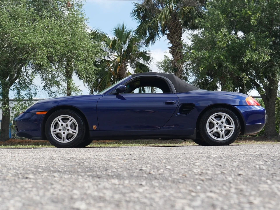2002 Porsche 986 Boxster - Image 15 of 24