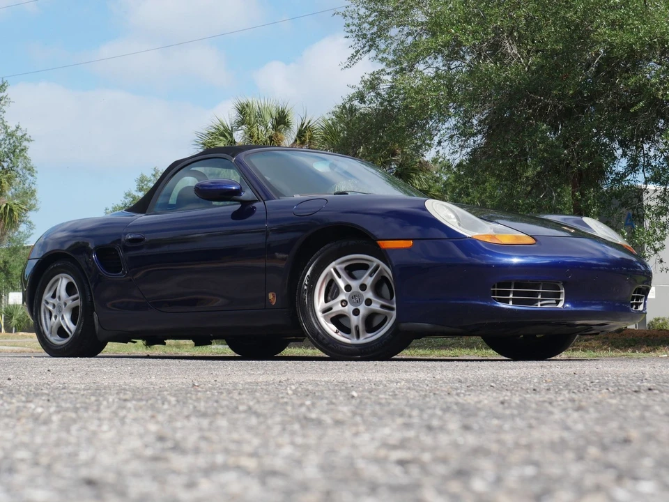 2002 Porsche 986 Boxster - Image 9 of 24