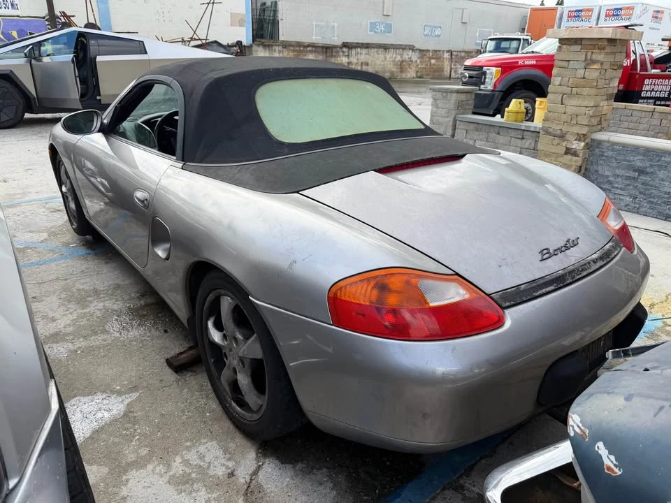 2002 Porsche 986 Boxster - Image 4 of 8