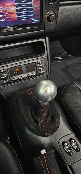 2002 Porsche 986 Boxster - Image 11 of 18