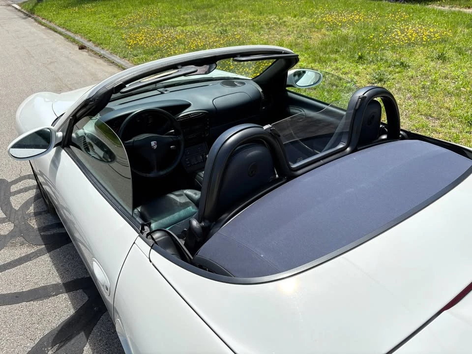 2002 Porsche 986 Boxster - Image 4 of 15