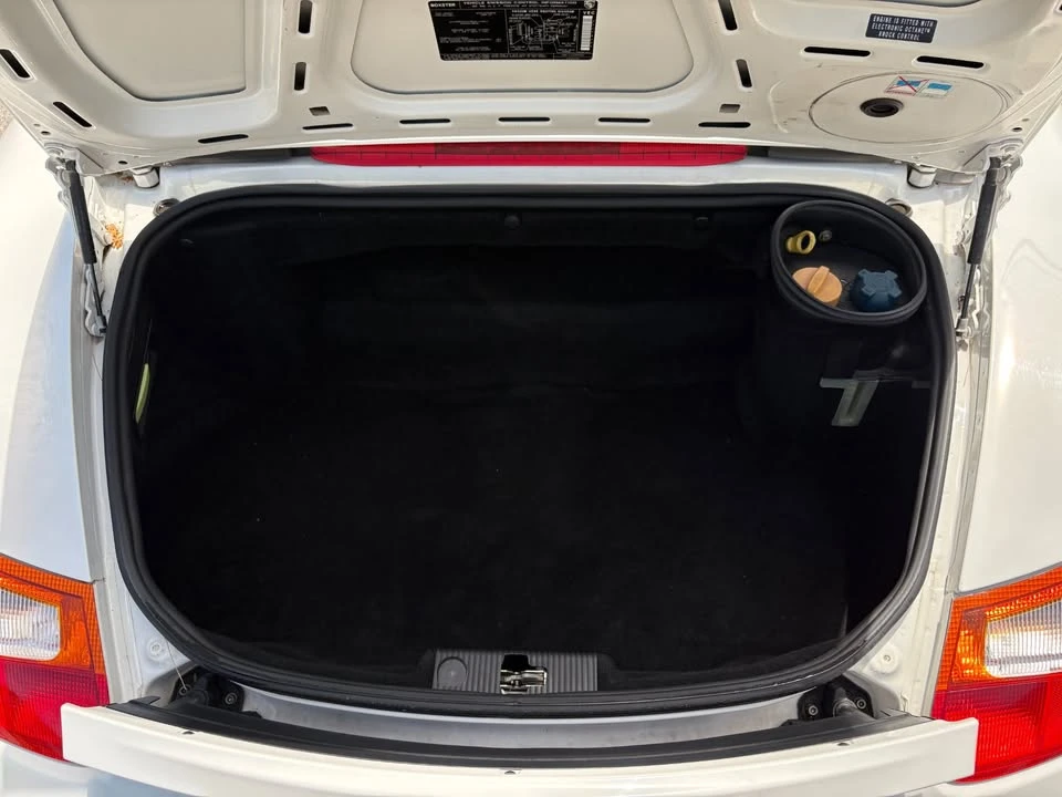 2002 Porsche 986 Boxster - Image 8 of 15