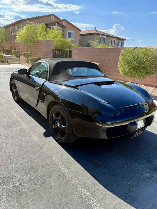 2002 Porsche 986 Boxster - Image 9 of 12