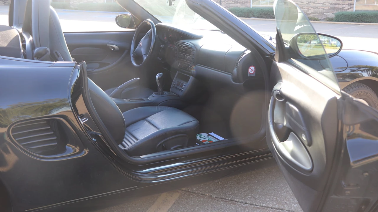2002 Porsche 986 Boxster - Image 4 of 11