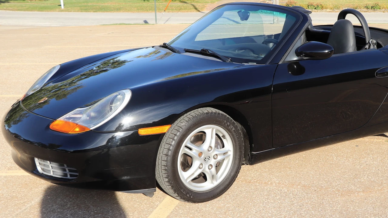 2002 Porsche 986 Boxster - Image 3 of 10