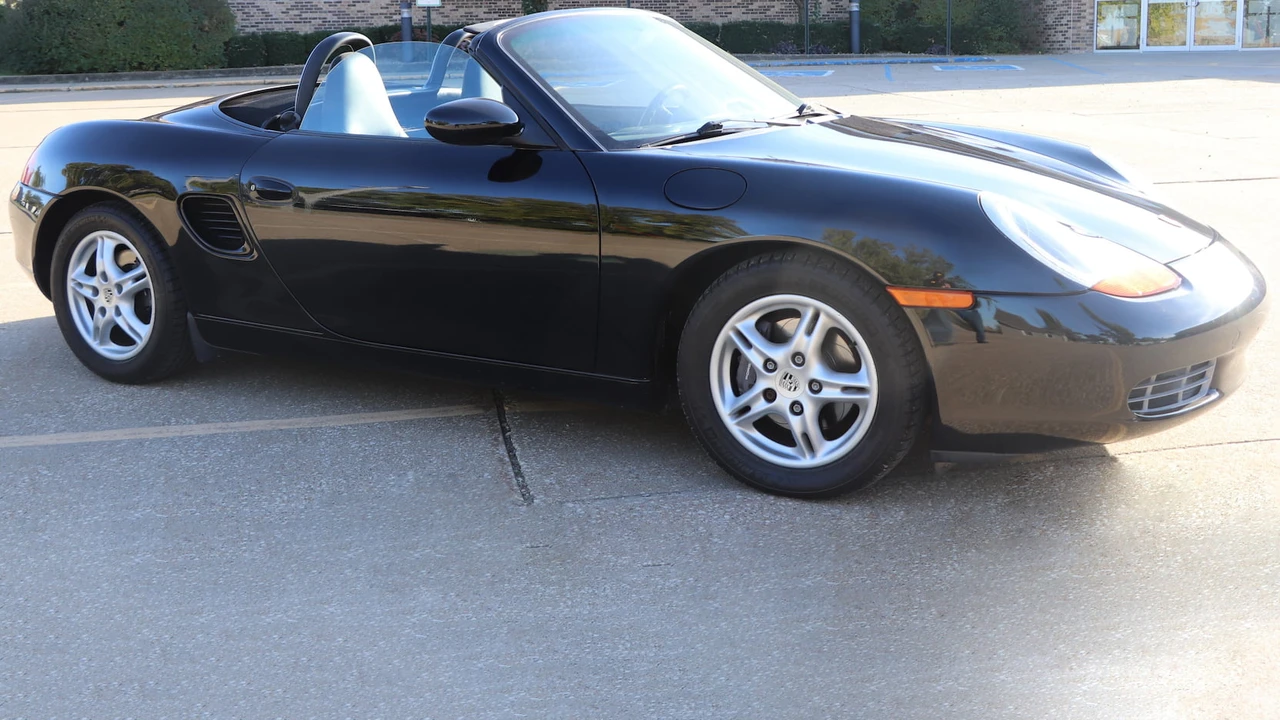 2002 Porsche 986 Boxster - Image 5 of 10