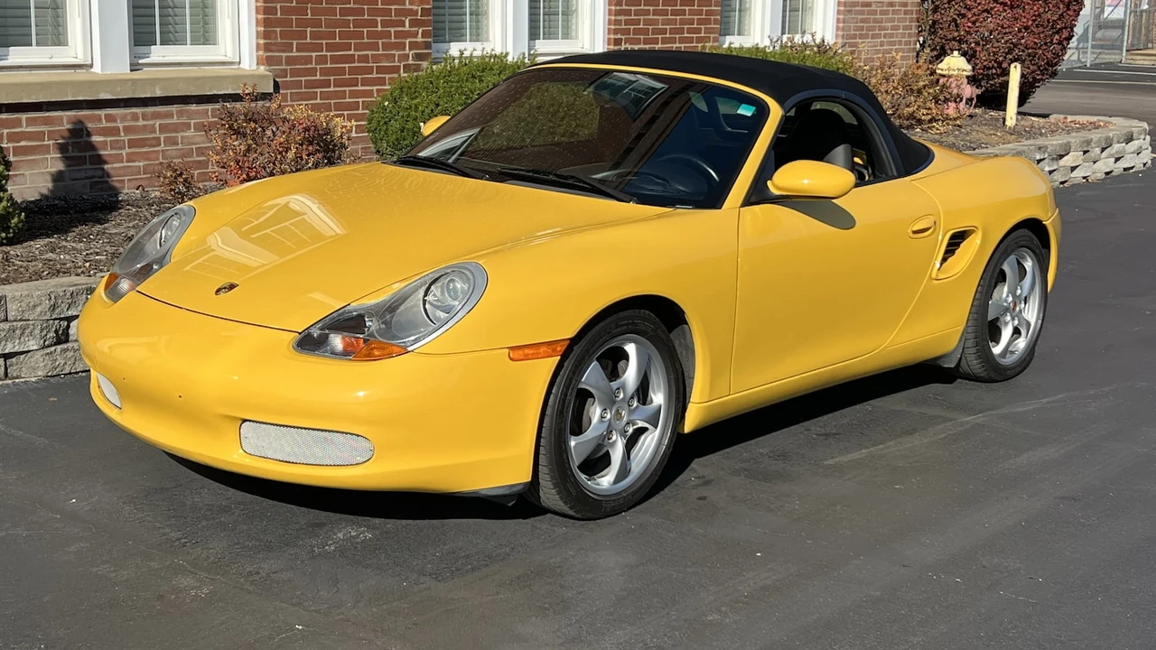 2002 Porsche 986 Boxster - Image 8 of 10