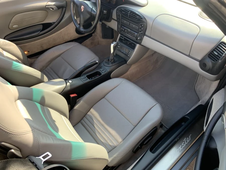 2002 Porsche 986 Boxster - Image 5 of 10