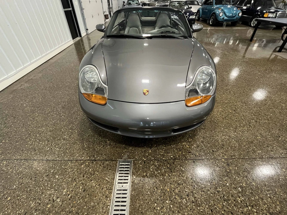 2002 Porsche 986 Boxster - Image 25 of 31