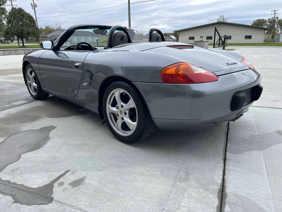 2002 Porsche 986 Boxster - Image 6 of 31
