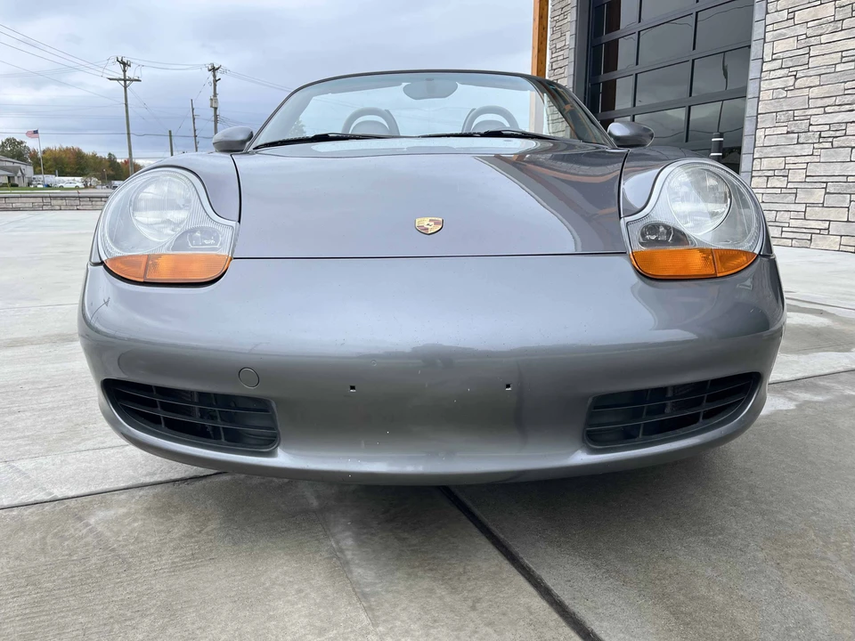 2002 Porsche 986 Boxster - Image 9 of 31