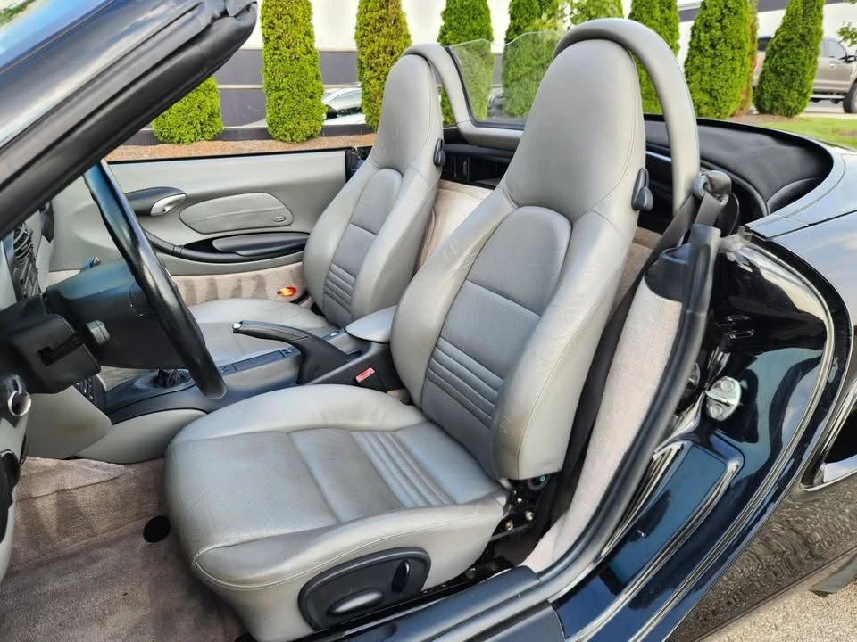 2002 Porsche 986 Boxster - Image 10 of 20