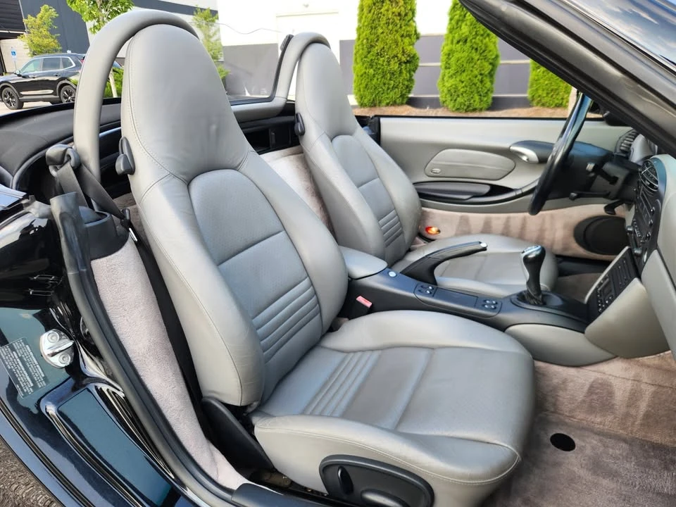 2002 Porsche 986 Boxster - Image 8 of 20