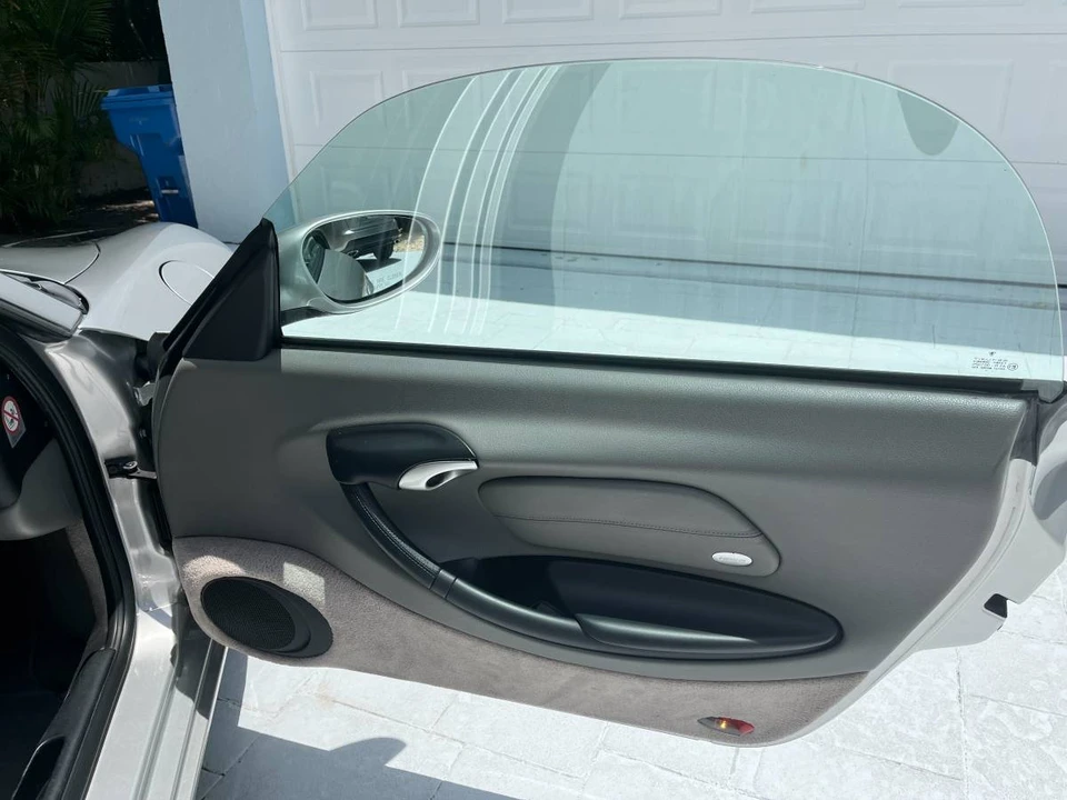2002 Porsche 986 Boxster - Image 3 of 12