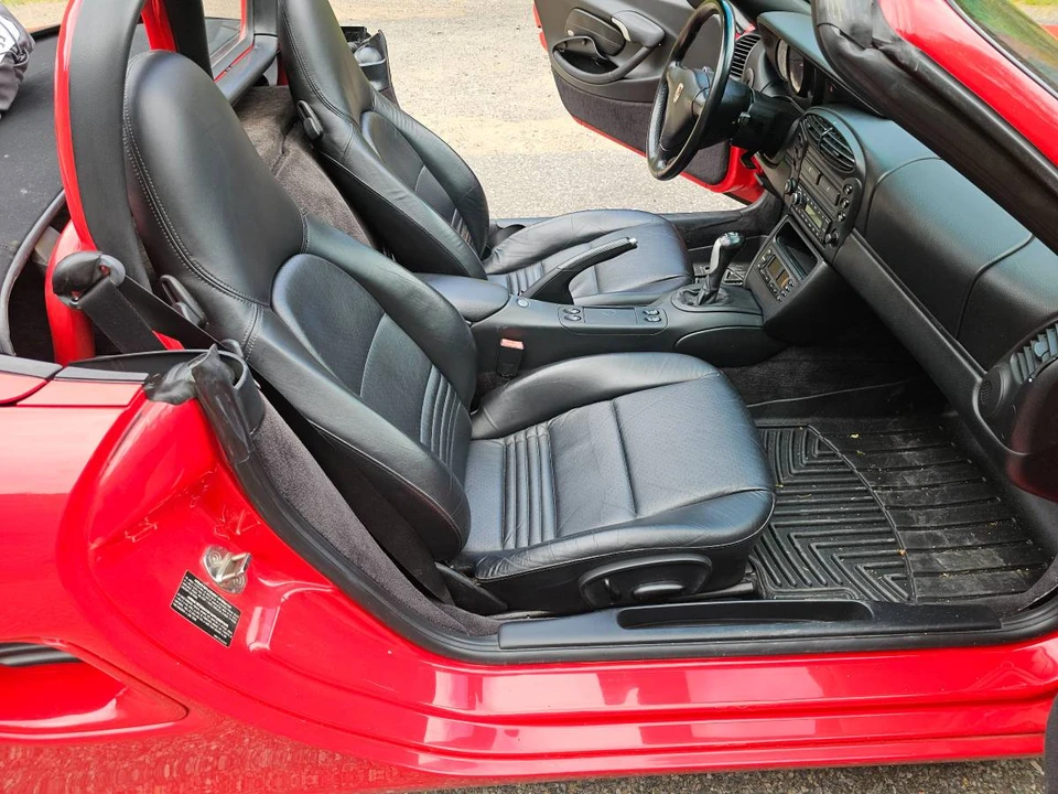2002 Porsche 986 Boxster - Image 15 of 18