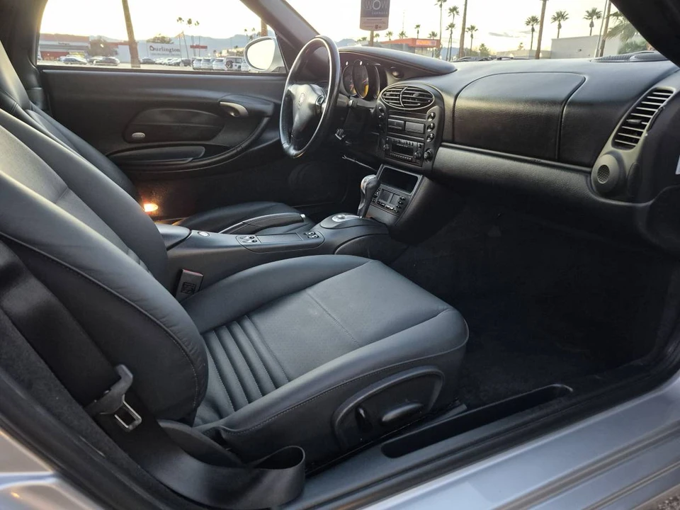 2002 Porsche 986 Boxster - Image 8 of 12