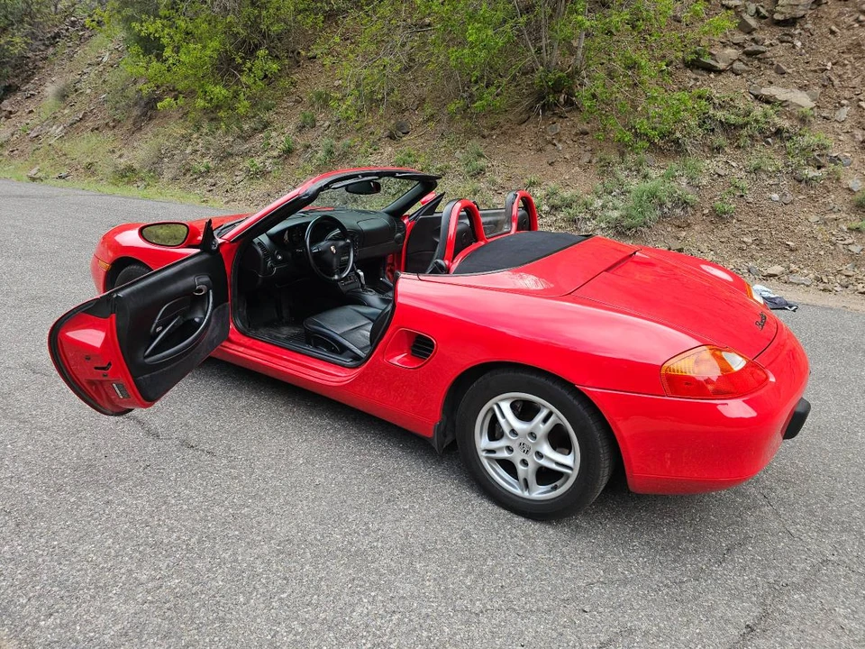 2002 Porsche 986 Boxster - Image 17 of 18