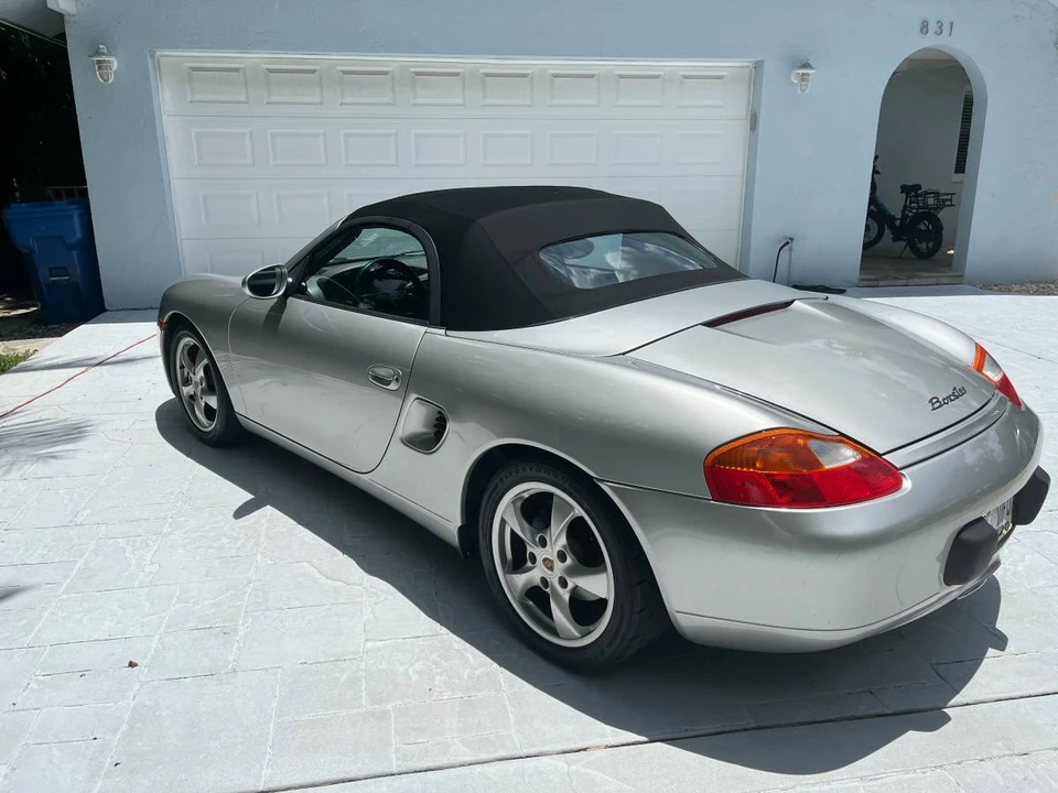 2002 Porsche 986 Boxster - Image 6 of 12