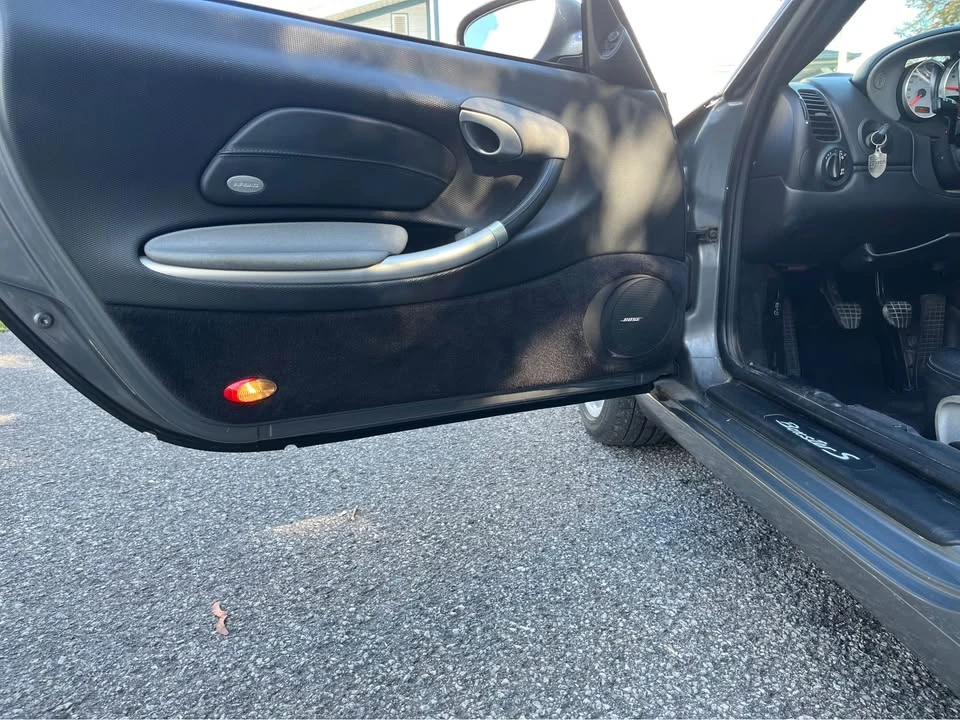2002 Porsche 986 Boxster - Image 12 of 20