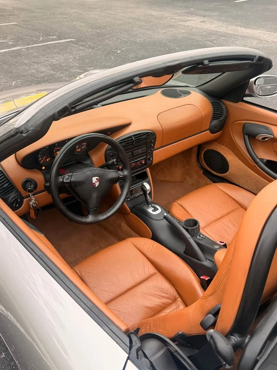 2002 Porsche 986 Boxster - Image 7 of 10