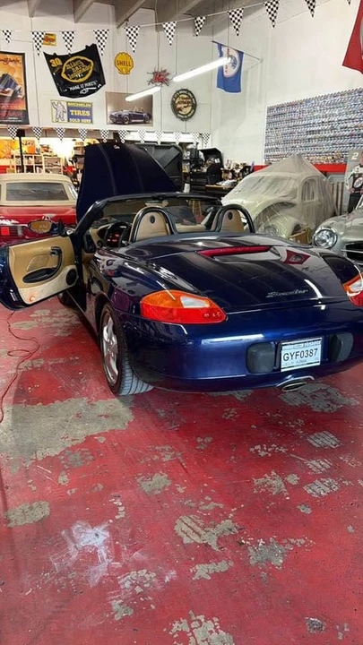 2002 Porsche 986 Boxster - Image 8 of 20