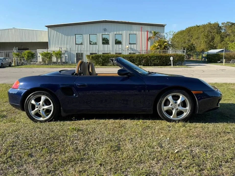 2002 Porsche 986 Boxster - Image 15 of 20