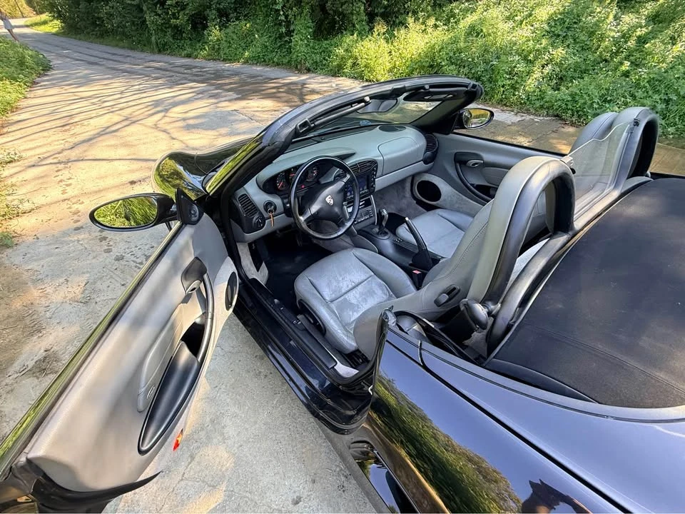 2002 Porsche 986 Boxster - Image 8 of 20