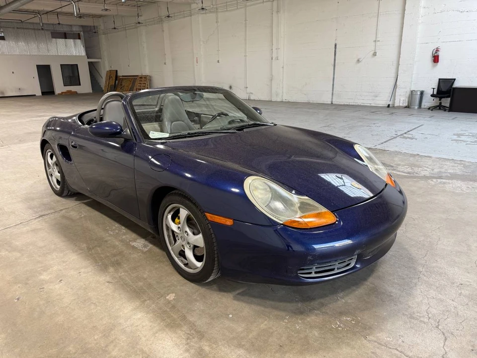 2002 Porsche 986 Boxster - Image 8 of 12