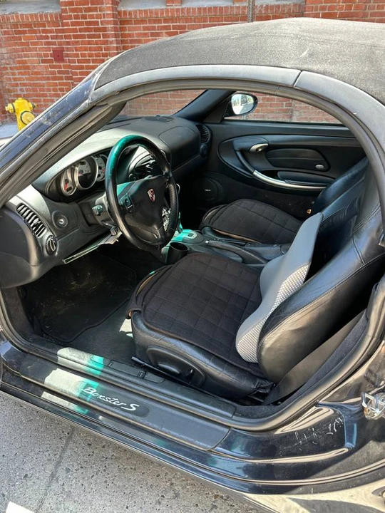 2002 Porsche 986 Boxster S - Image 11 of 24