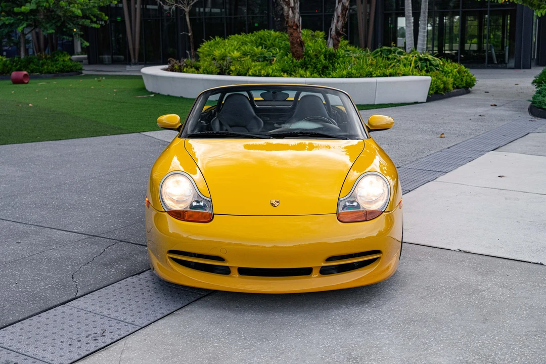 2002 Porsche 986 Boxster - Image 17 of 31