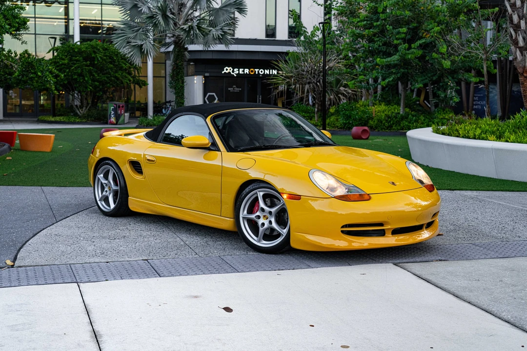 2002 Porsche 986 Boxster - Image 24 of 31