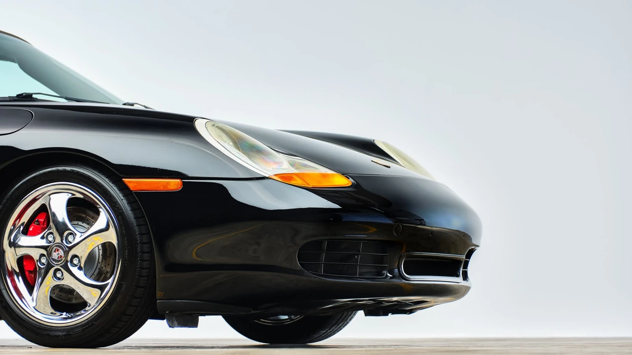 2002 Porsche 986 Boxster S - Image 13 of 31