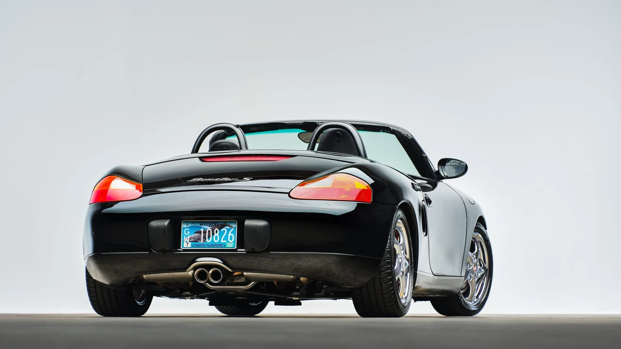 2002 Porsche 986 Boxster S - Image 14 of 31