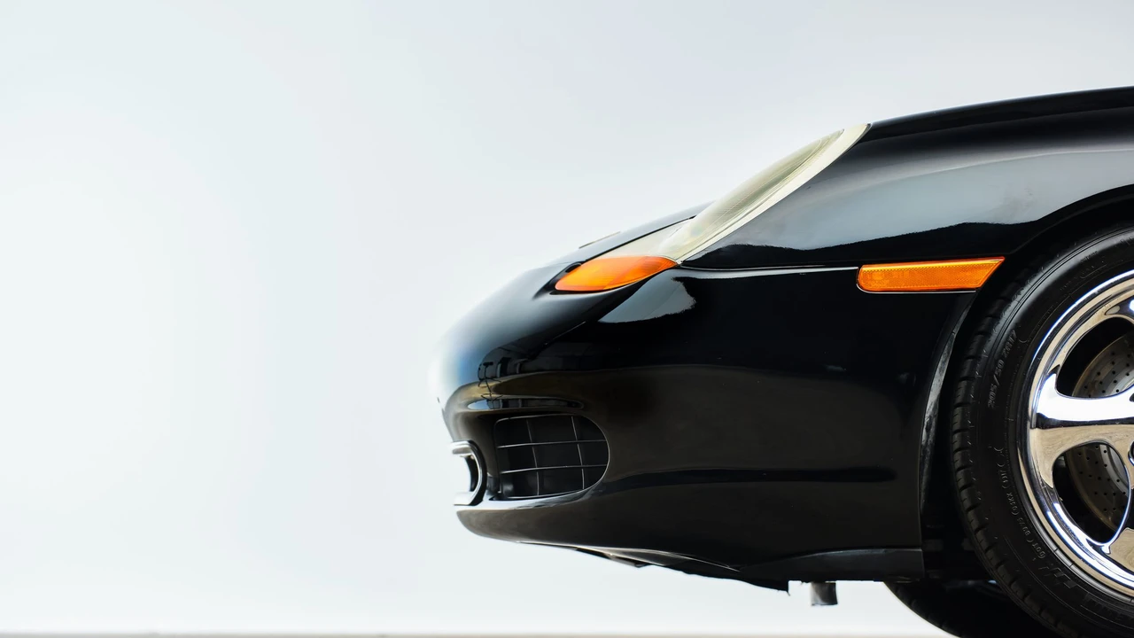 2002 Porsche 986 Boxster S - Image 16 of 31
