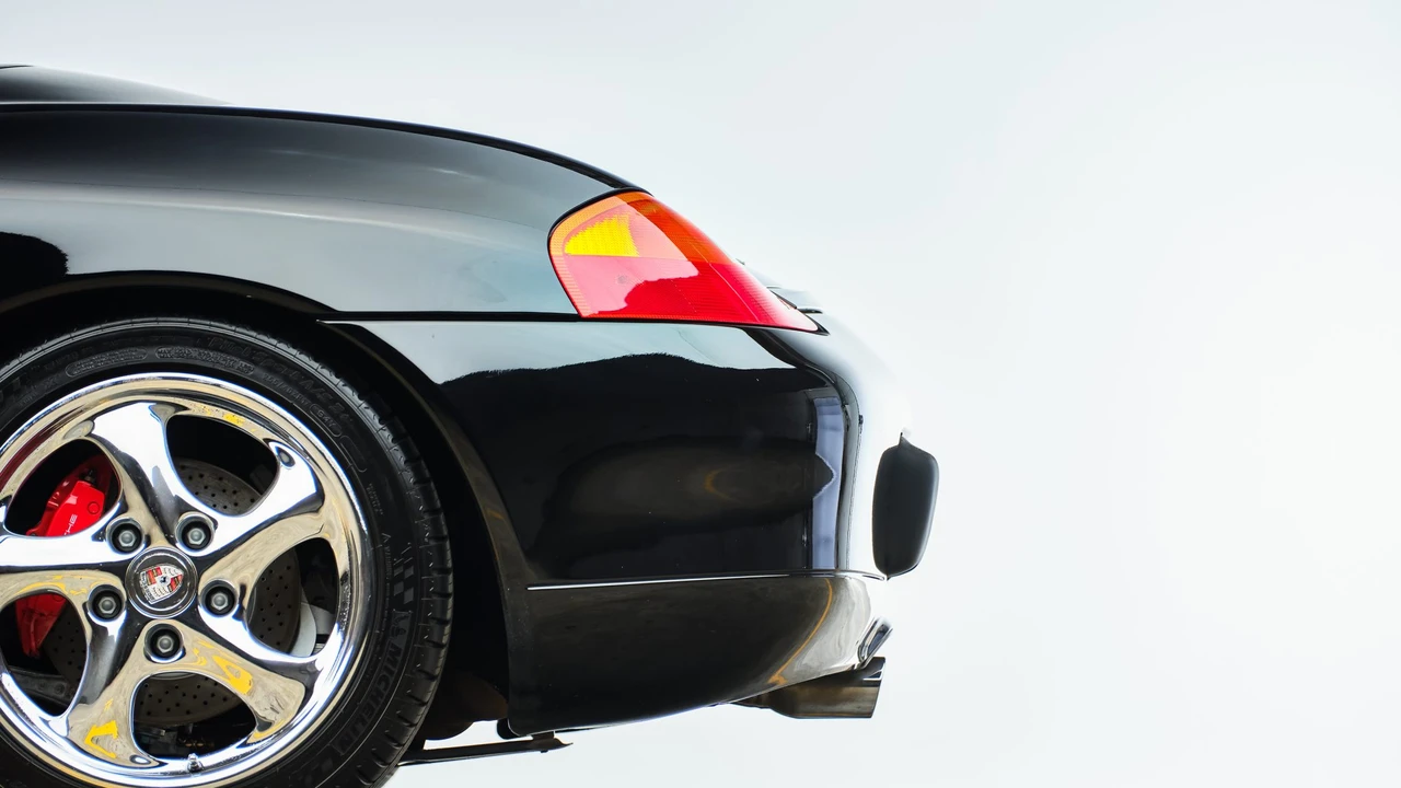 2002 Porsche 986 Boxster S - Image 28 of 31